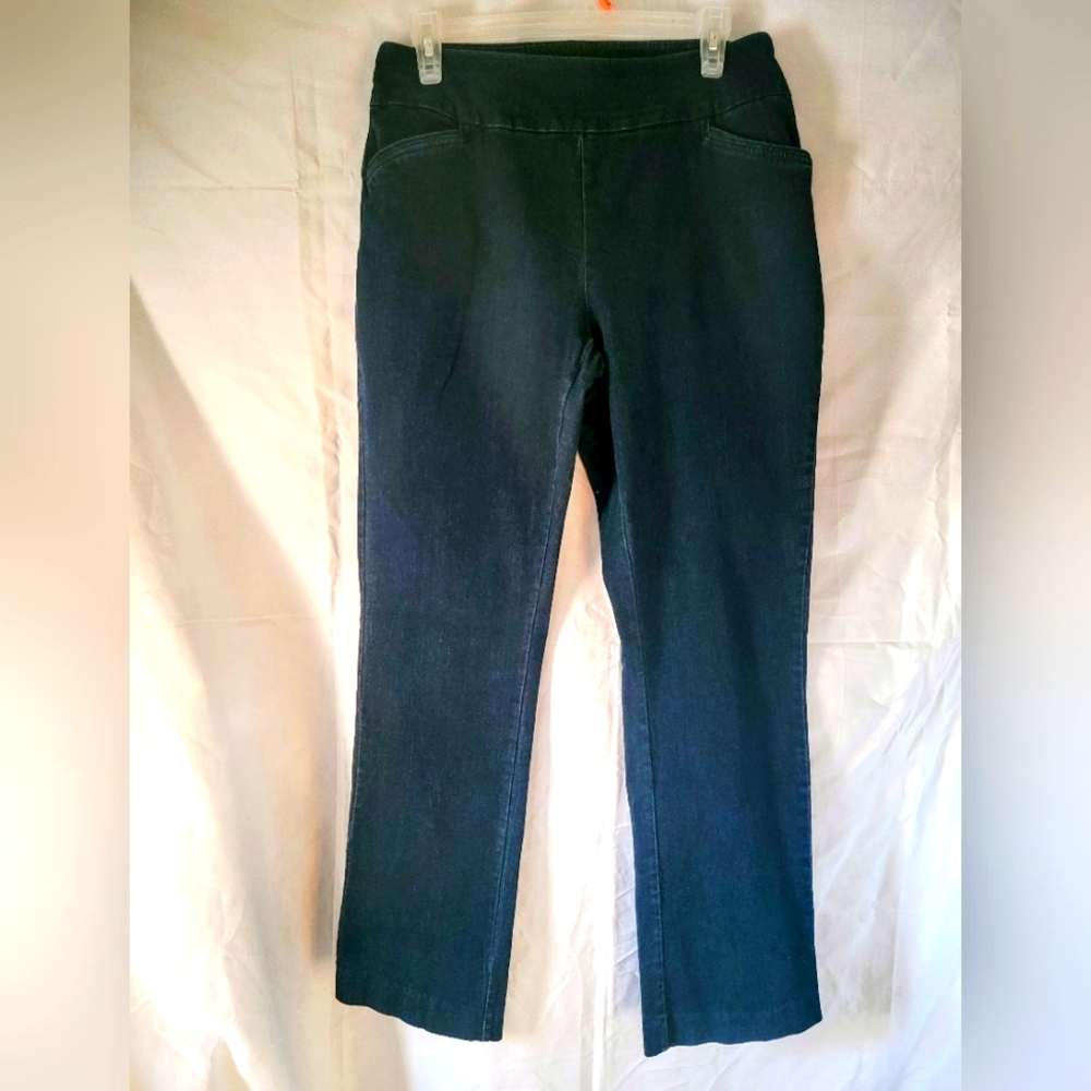 Croft & Barrow Dark Blue Denim Pants. (108)